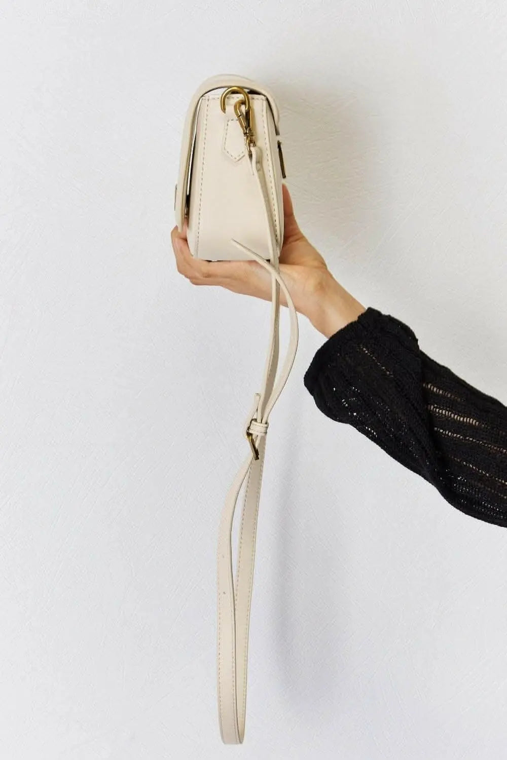Chic faux leather crossbody bag - Love Salve